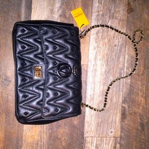 New with tags valentino bag dimensions are 11 x 4.x 6.5 with 13" drop strap